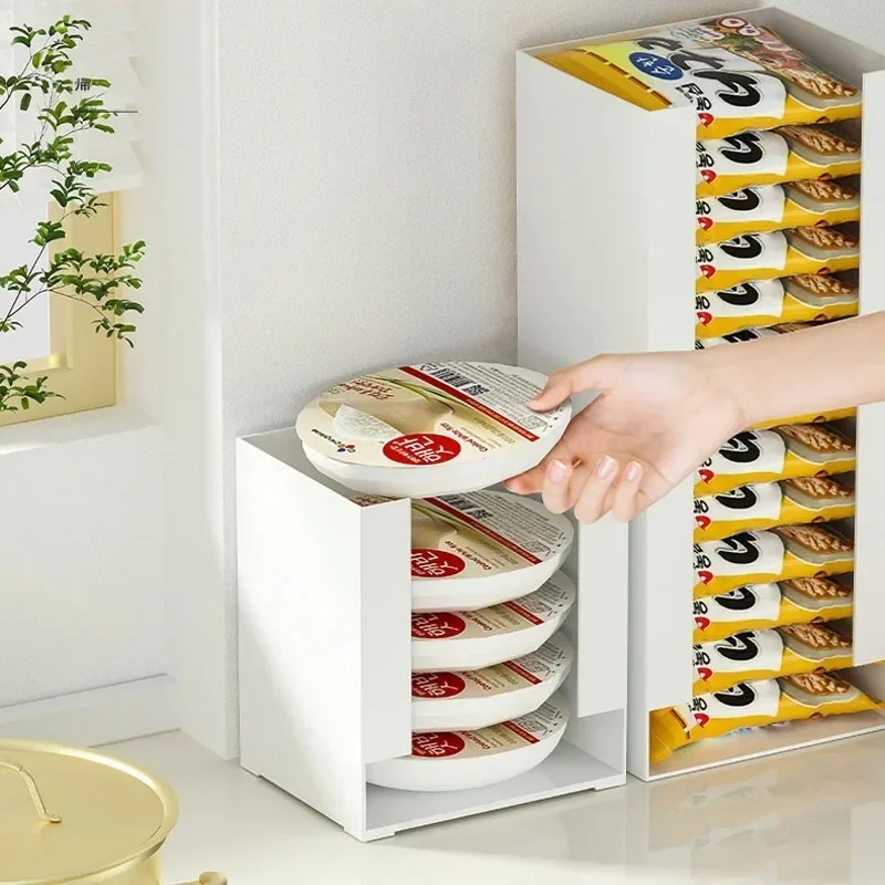 Food Storage In Cabinets - กล่องเก็บบะหมี่กึ่งสำเร็จรูป อุปกรณ์จัดระเบียบครัวอเนกประสงค์สำหรับถ้วยบะหมี่ ภาชนะเก็บอาหารในครัว สามารถวางซ้อนกันได้